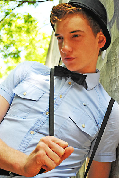 Male model photo shoot of TorontoRyan  by CCore