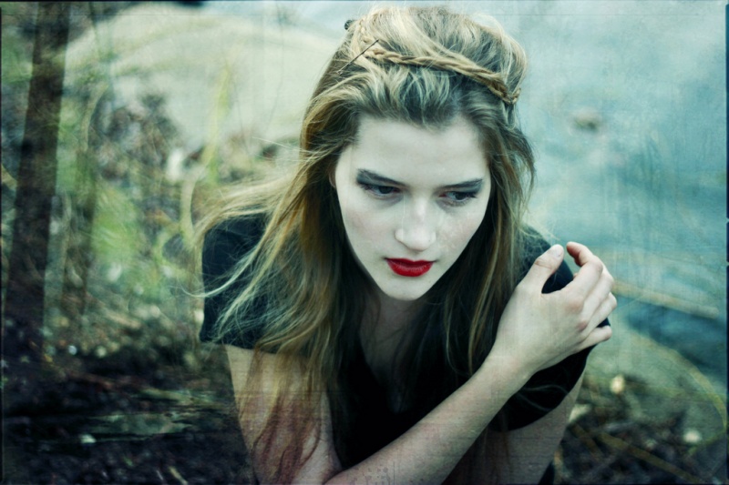Female model photo shoot of Rachel Thalia Fisher