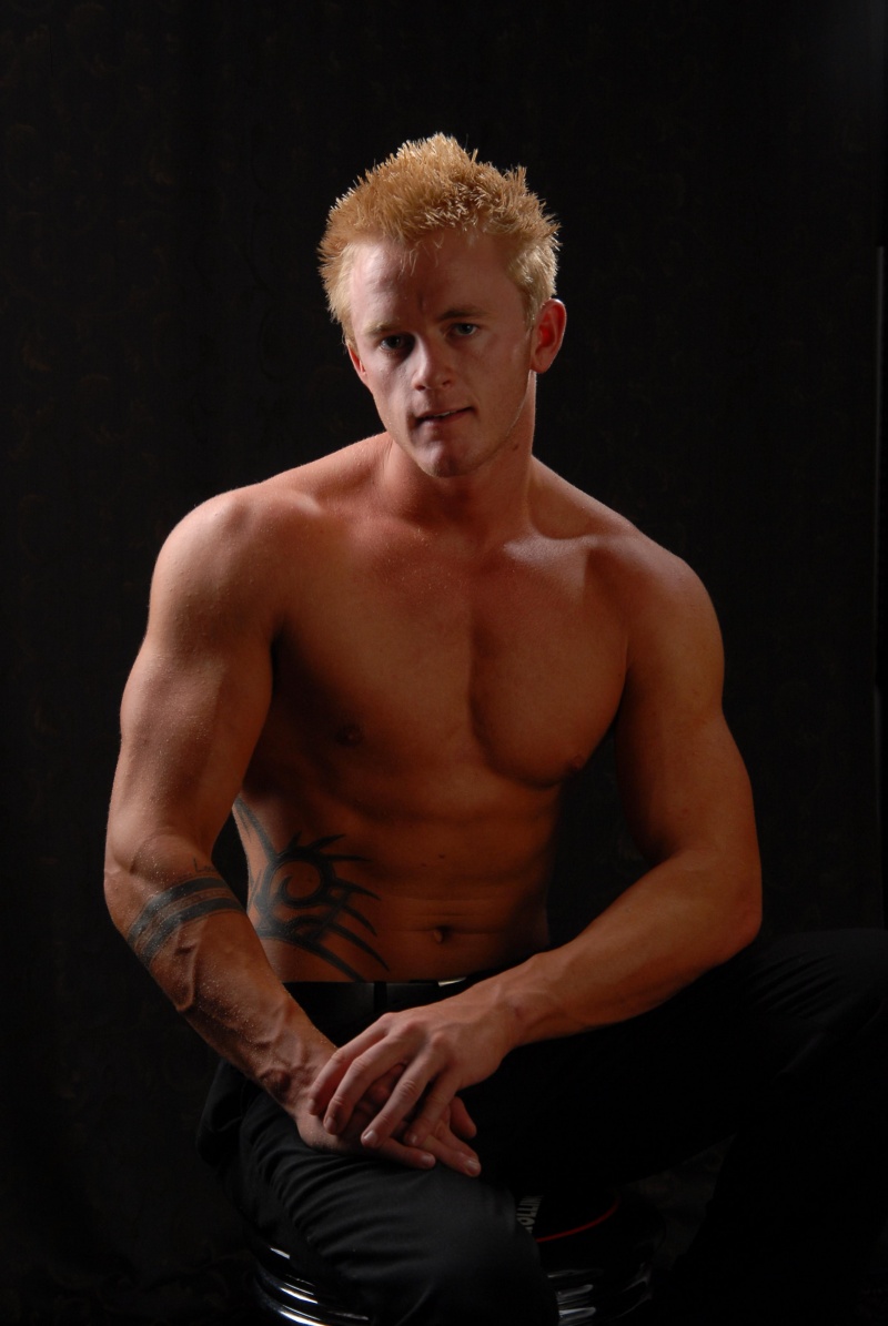 Male model photo shoot of Luke Wood