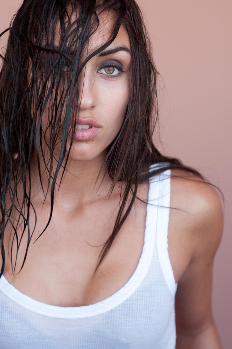 Female model photo shoot of Samantha Vanderhoof