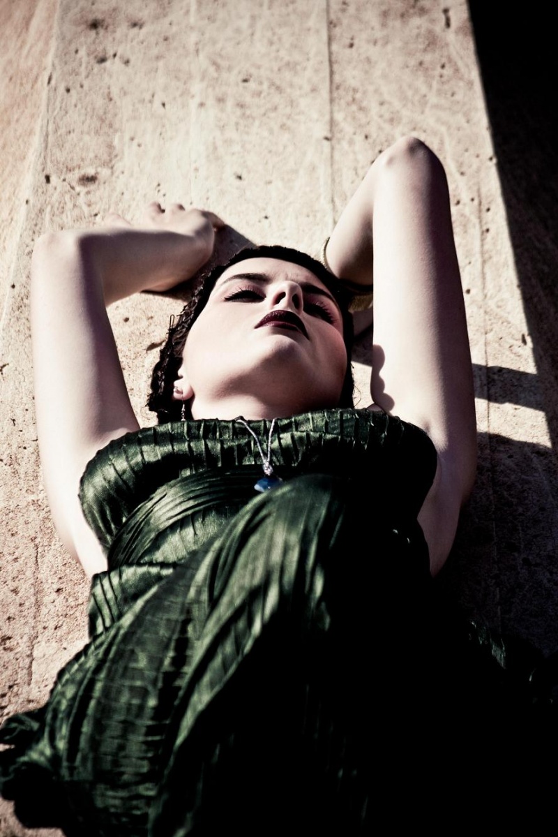 Female model photo shoot of Julia Gabrielov