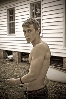 Male model photo shoot of Davis Albershardt