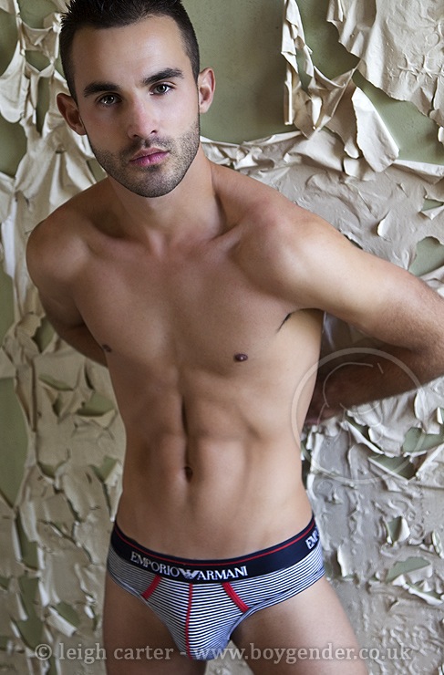 Male model photo shoot of Stuart M by Boygender