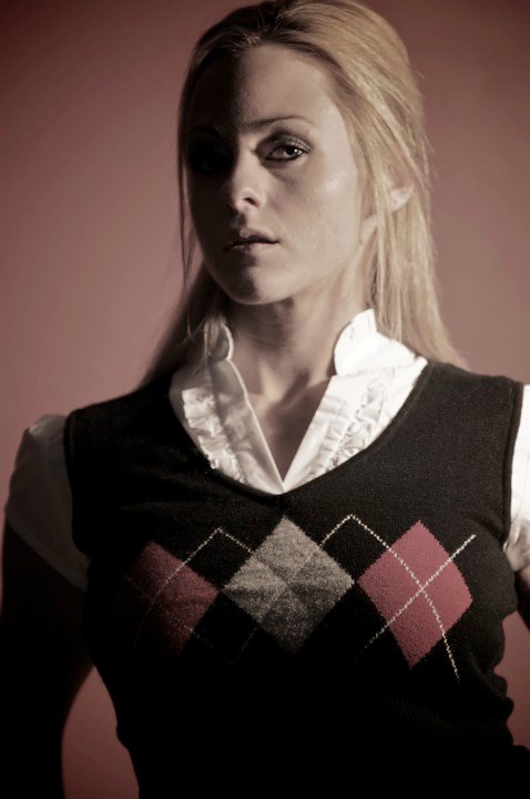 Female model photo shoot of Shawna Hunt