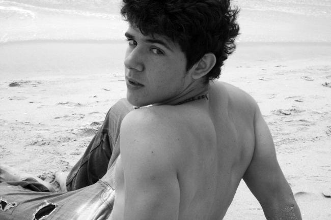 Male model photo shoot of Ruben Gomes