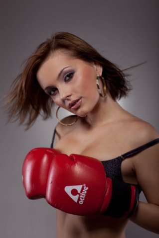 Female model photo shoot of Ira Senova