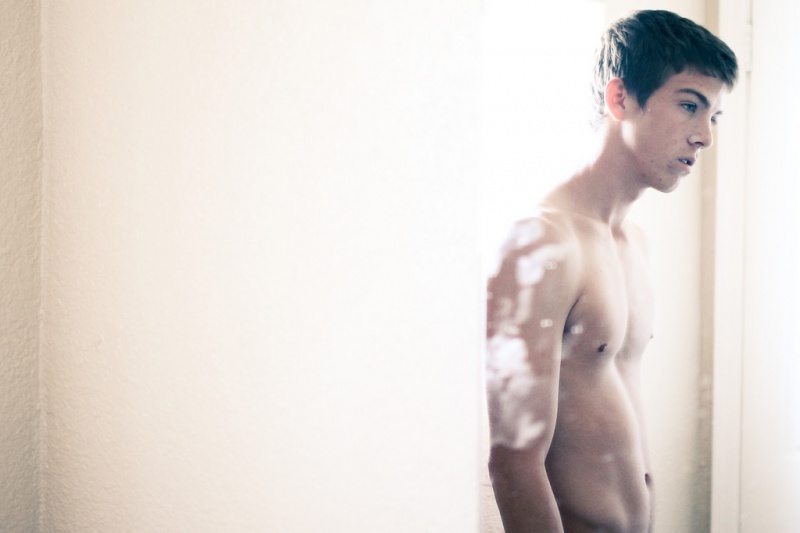 Male model photo shoot of Matthew Ryan by ndnova