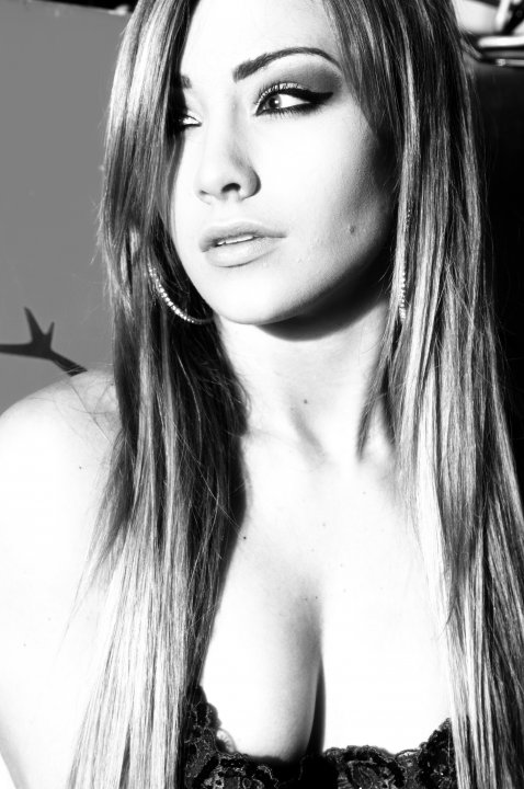 Female model photo shoot of MonicaLynn