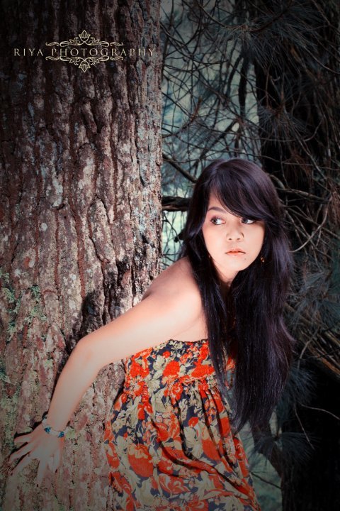 Female model photo shoot of Tresnaniy Sheza in kalikuning- jogjakarta, Indonesia