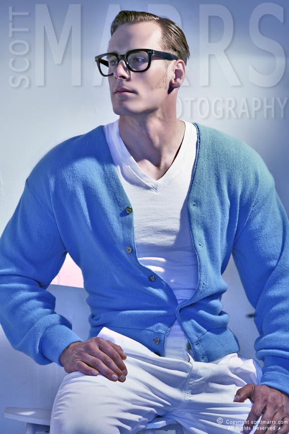 Male model photo shoot of Justin Minahan in san fran