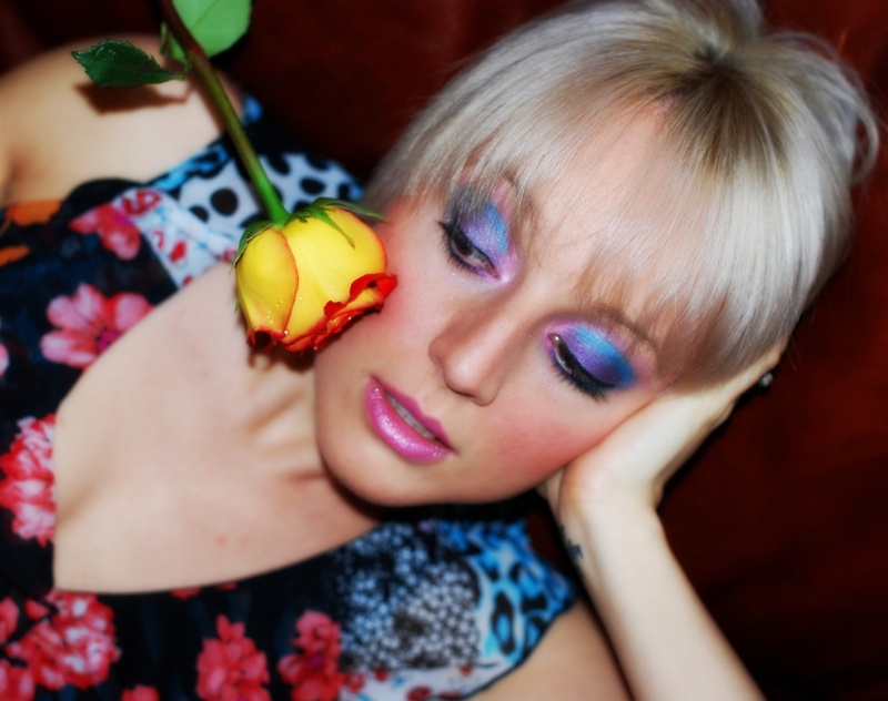 Female model photo shoot of URBAN BOMBSHELL Makeup in Furry Creek, BC