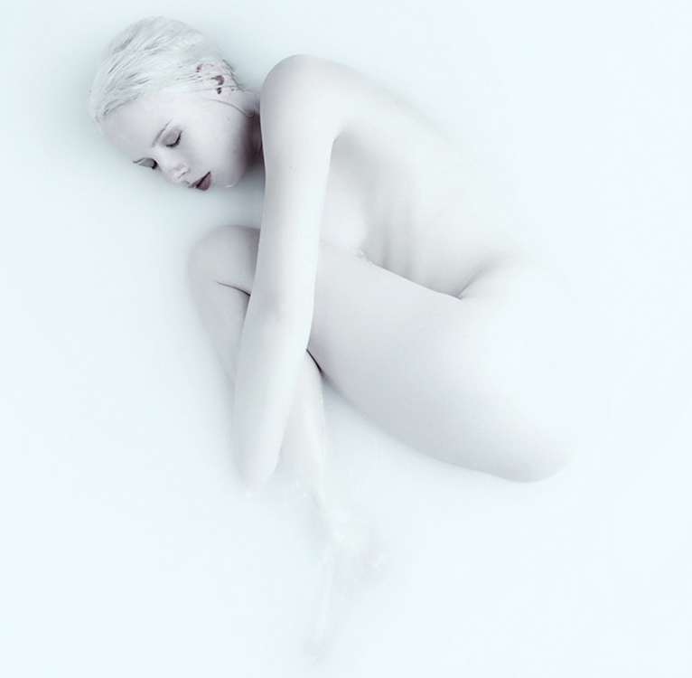 Male model photo shoot of M-Xposure in www.mijnstudio.nu