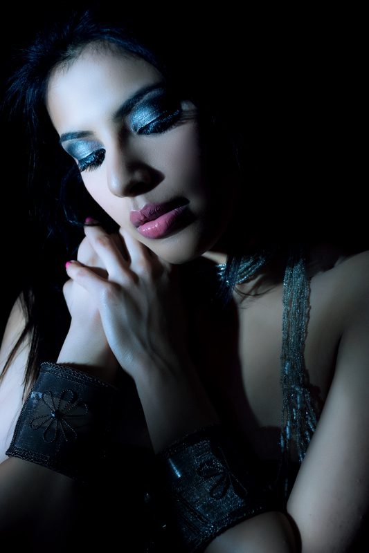 Female model photo shoot of Huma Khan