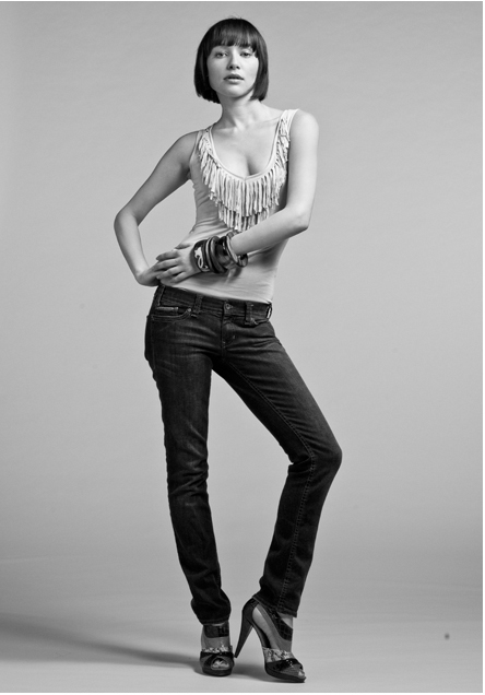 Female model photo shoot of Daniella Sarters in Montreal