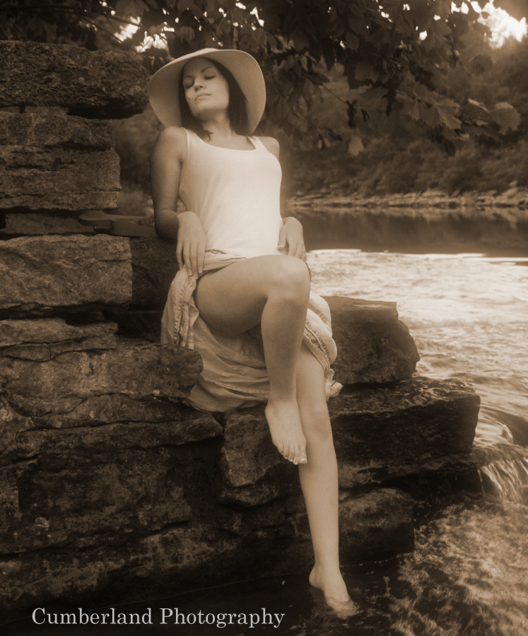 Female model photo shoot of Elizabeth S. Yingling in Murfreesboro, TN