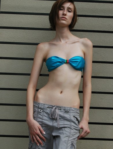 Female model photo shoot of Kirstin Leigh