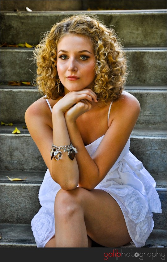 Female model photo shoot of Kate Novskaya