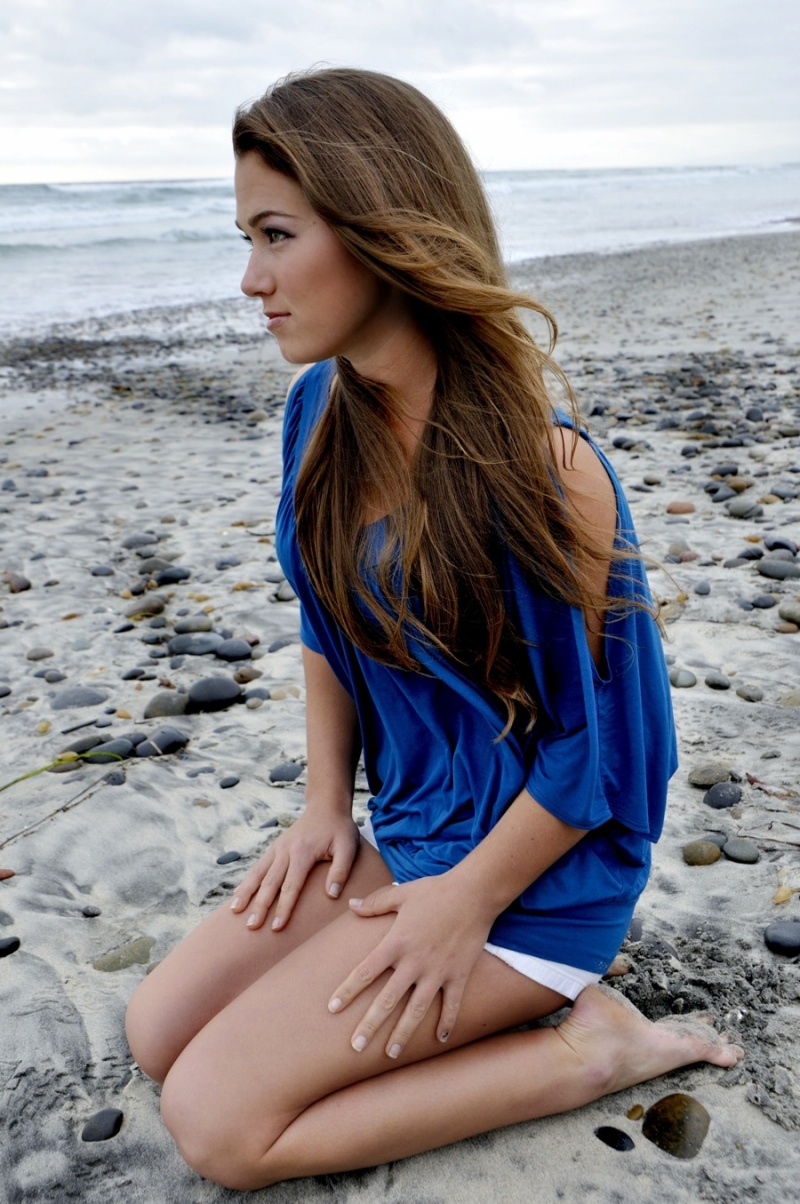 Female model photo shoot of Lauren Salas