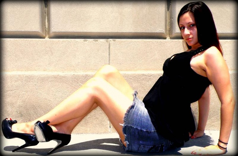Female model photo shoot of Angelea D Bby in DOWNTOWN INDIANAPOLIS