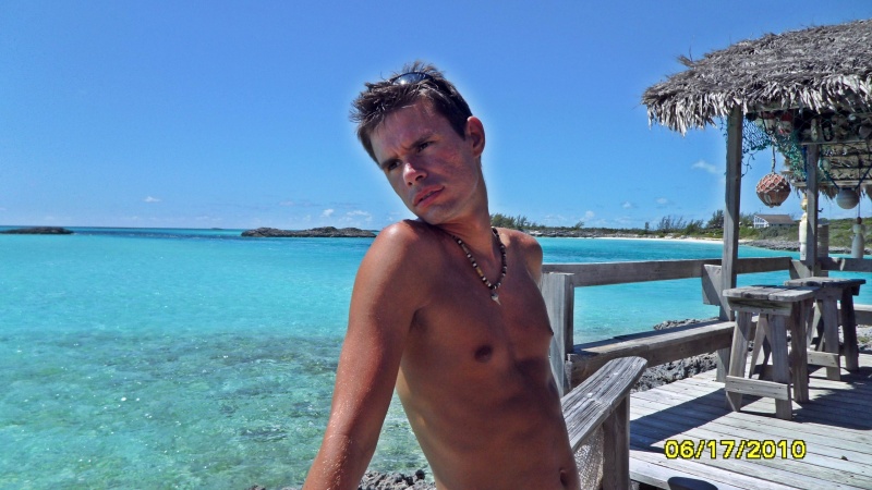 Male model photo shoot of Harry Strait in Exumas, Bahamas