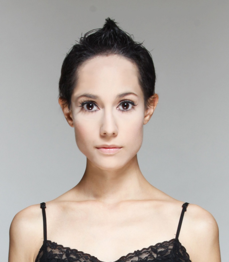 Female model photo shoot of Paulie Rojas by Edgar A Santacruz