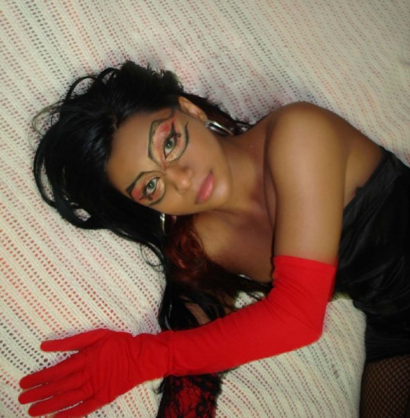 Female model photo shoot of Aaliyah S