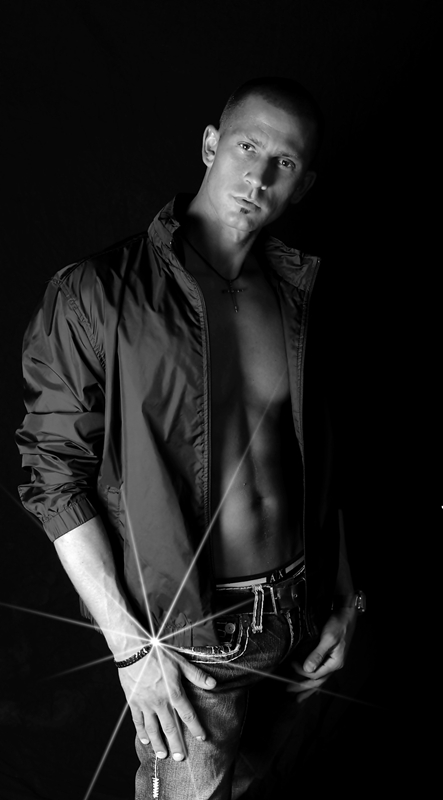 Male model photo shoot of Damen Z Marin