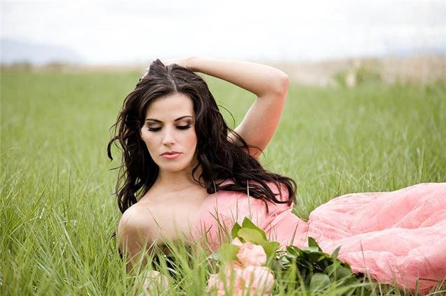 Female model photo shoot of Lyndsee1 in Utah County