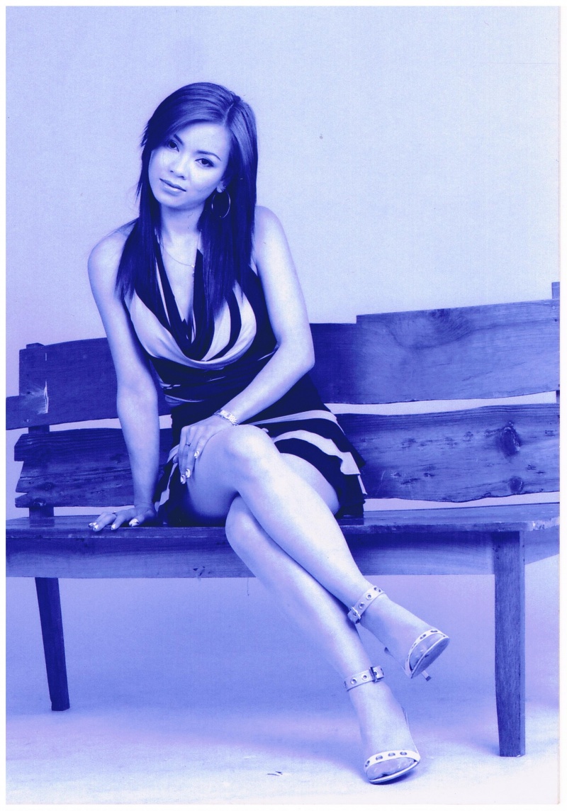 Female model photo shoot of Kelly Hang Nguyen