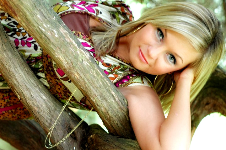 Female model photo shoot of Ashley_Houston