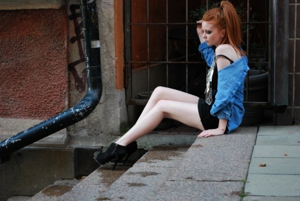 Female model photo shoot of Julye Innocence in Moscow, Russia.