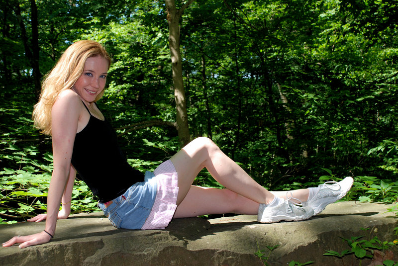 Female model photo shoot of LaceyS in Sleeping Giant