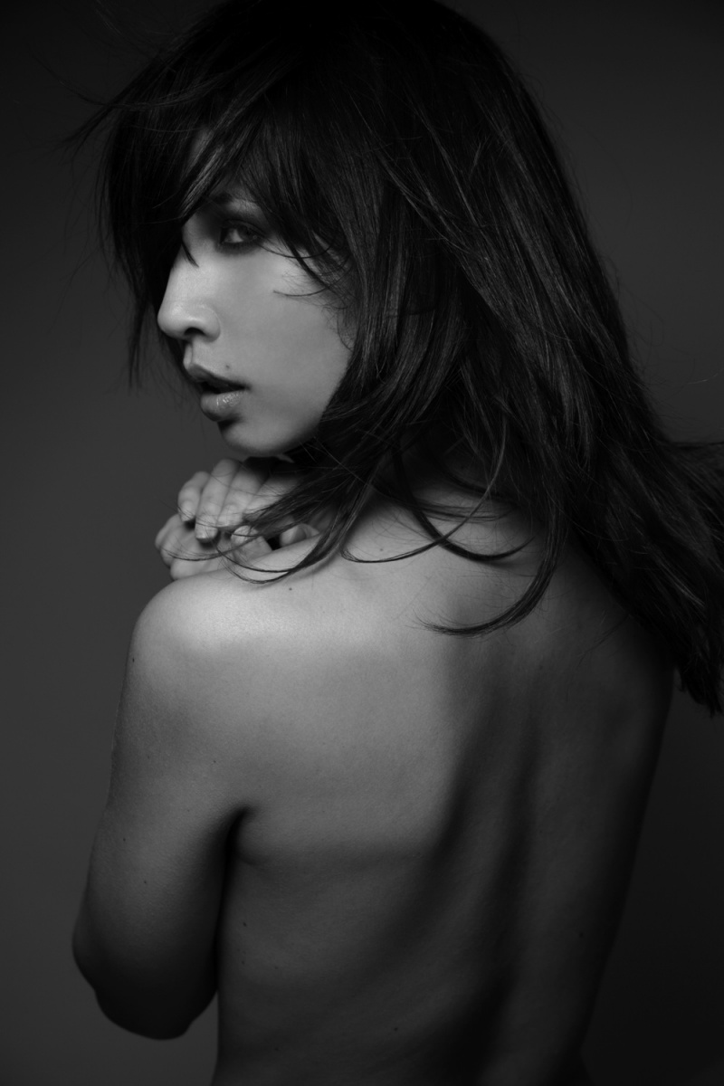 Female model photo shoot of Model Suri  in New York