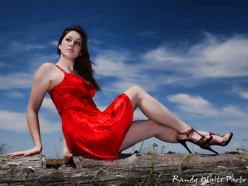 Female model photo shoot of Bobbi-Lou by Randy White Photography