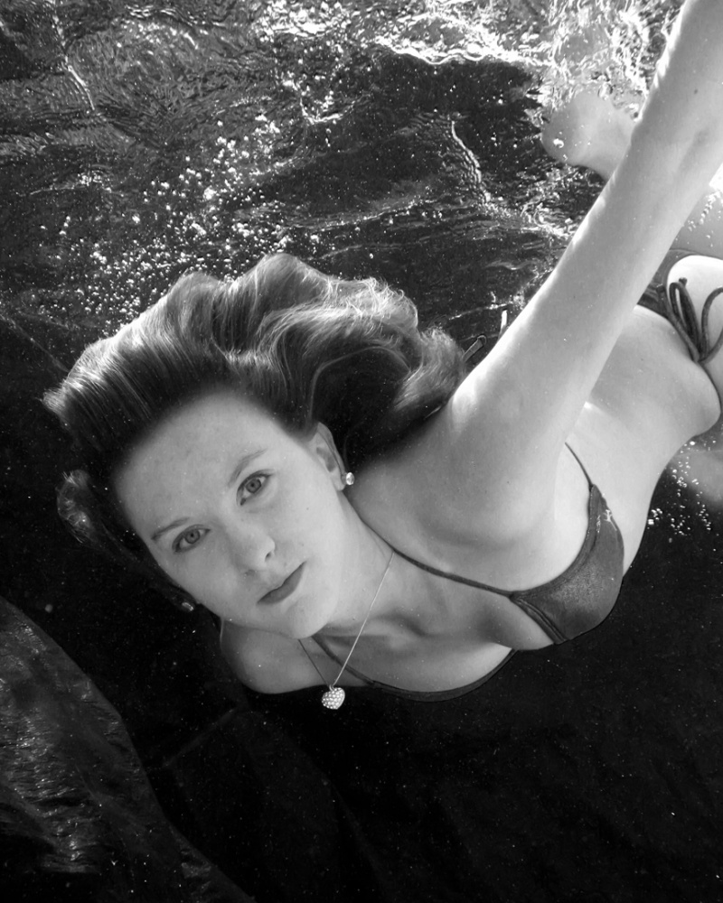 Male and Female model photo shoot of Ken Myers Underwater and Katie__Ann in Dallas