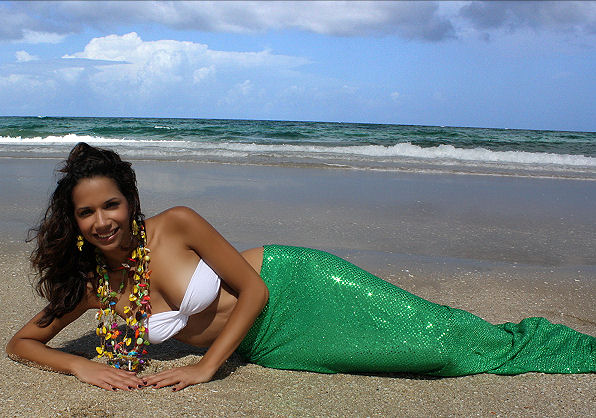 Female model photo shoot of LilianY in Boynton Beach, Florida