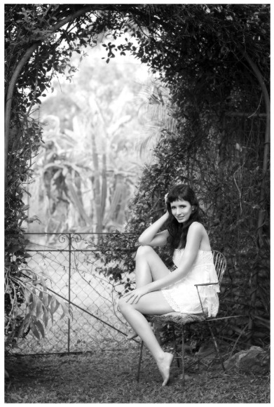 Female model photo shoot of Alicia Jayne in Sunshine Coast