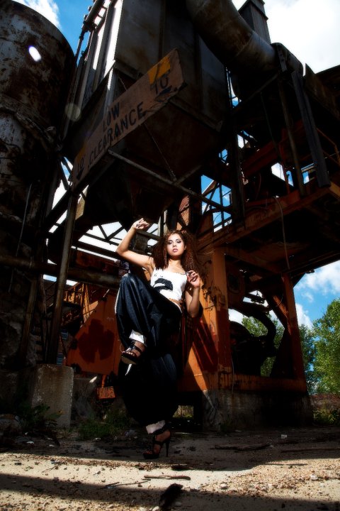 Female model photo shoot of LizzetLopez in OMAHA