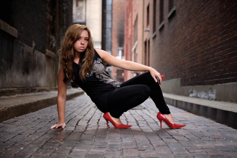 Female model photo shoot of Felecia Marie in Cincinnati, OH
