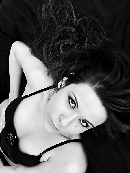 Female model photo shoot of AshleyRyan_calimodel