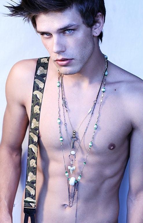 Male model photo shoot of Eric Eisele
