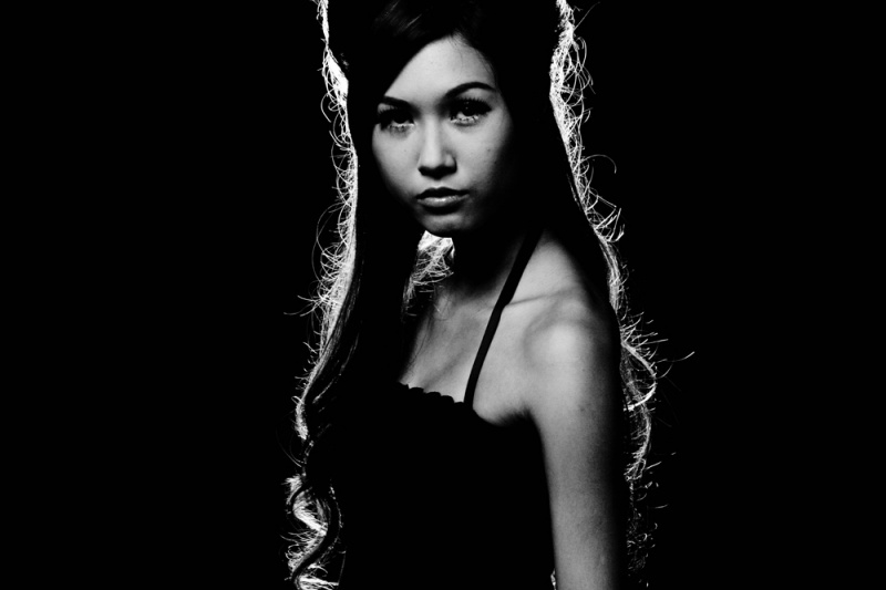 Female model photo shoot of Pomonta by Davood Salek and Falsalama in bangkok, thanks Davood for back lighting.
