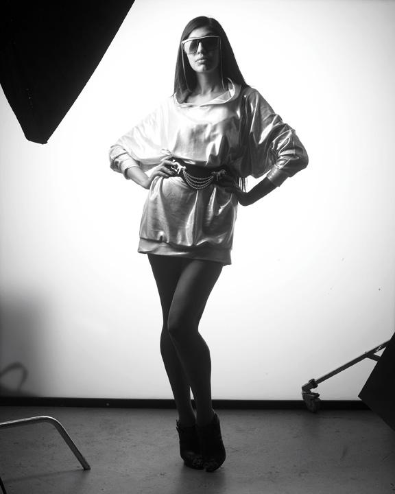 Female model photo shoot of Nikki Zeledon