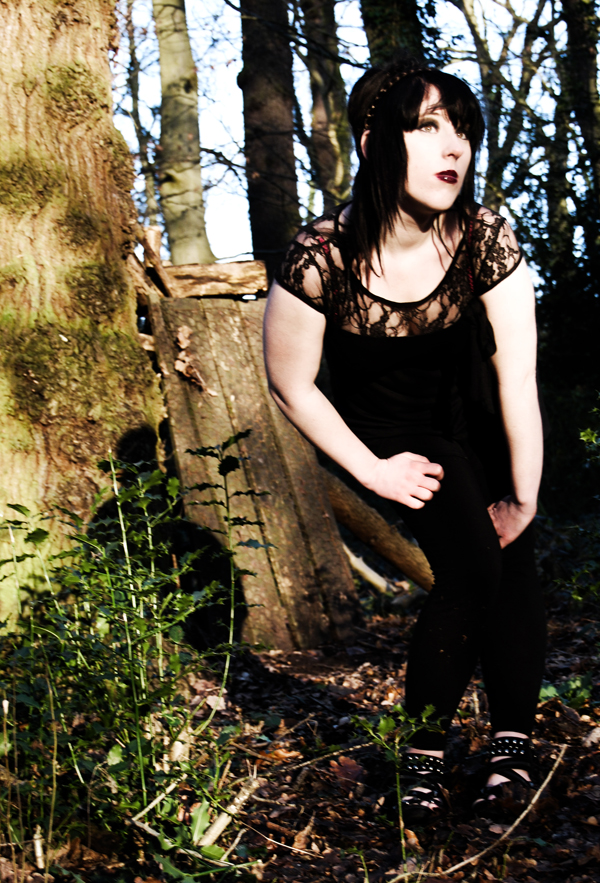 Male and Female model photo shoot of WarrenJ and Helena Jayne in Leicester, Woodland