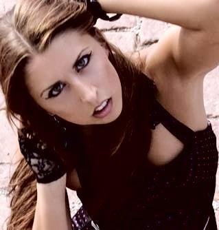 Female model photo shoot of Robin Sparkles