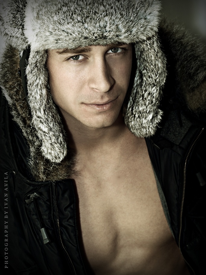 Male model photo shoot of Hunter Smit