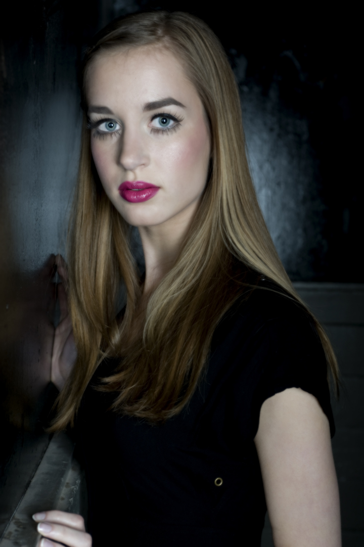 Female model photo shoot of Jamie De Simone