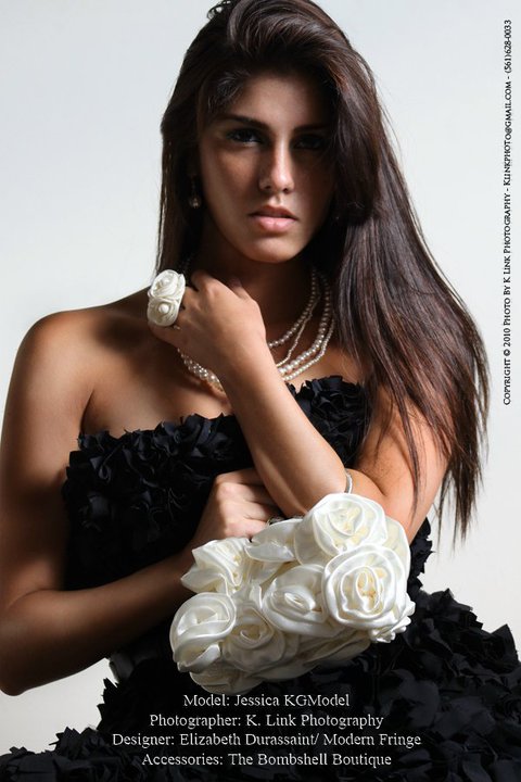 Female model photo shoot of Jessica KGModel