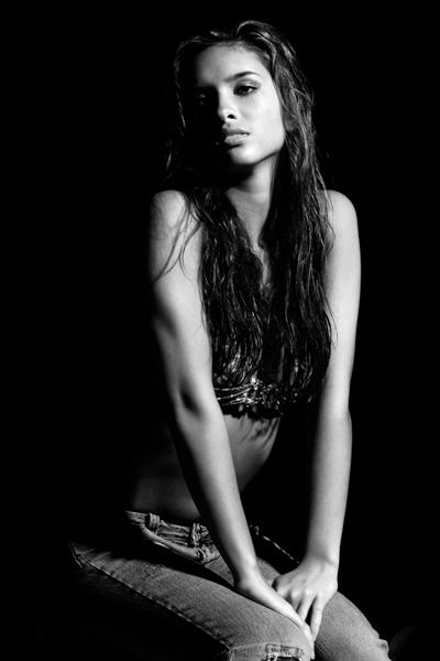 Female model photo shoot of Kristina Emerson