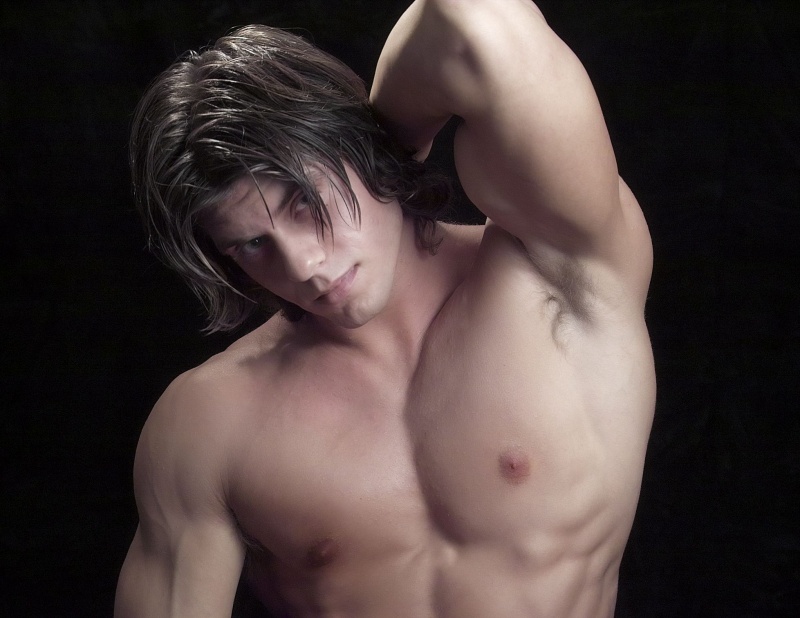 Male model photo shoot of Jonathan Fredrick